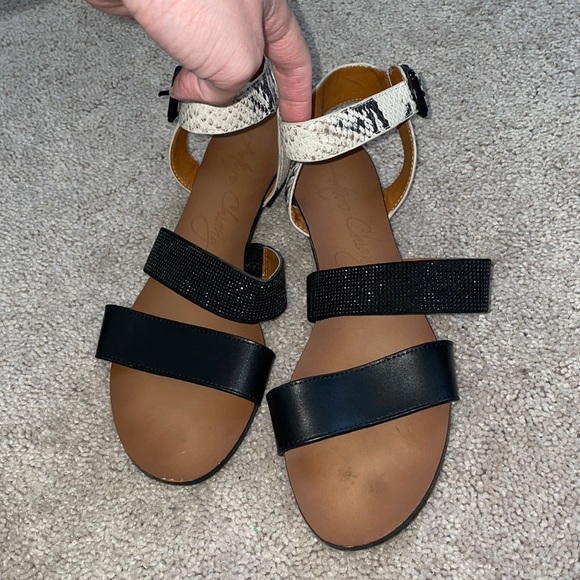 Arturo Chiang Shoes - Arturo Chiang Sandal